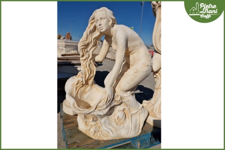 Statua Venere Bagnante h. 100